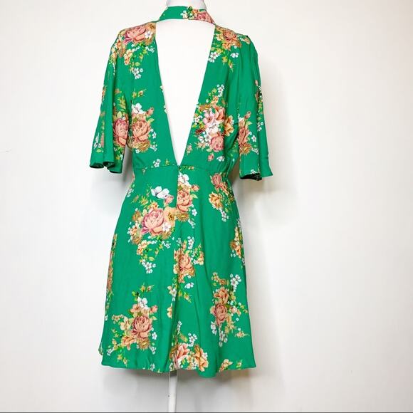 NWOT ASOS flutter sleeve mini dress floral print - Picture 9 of 10